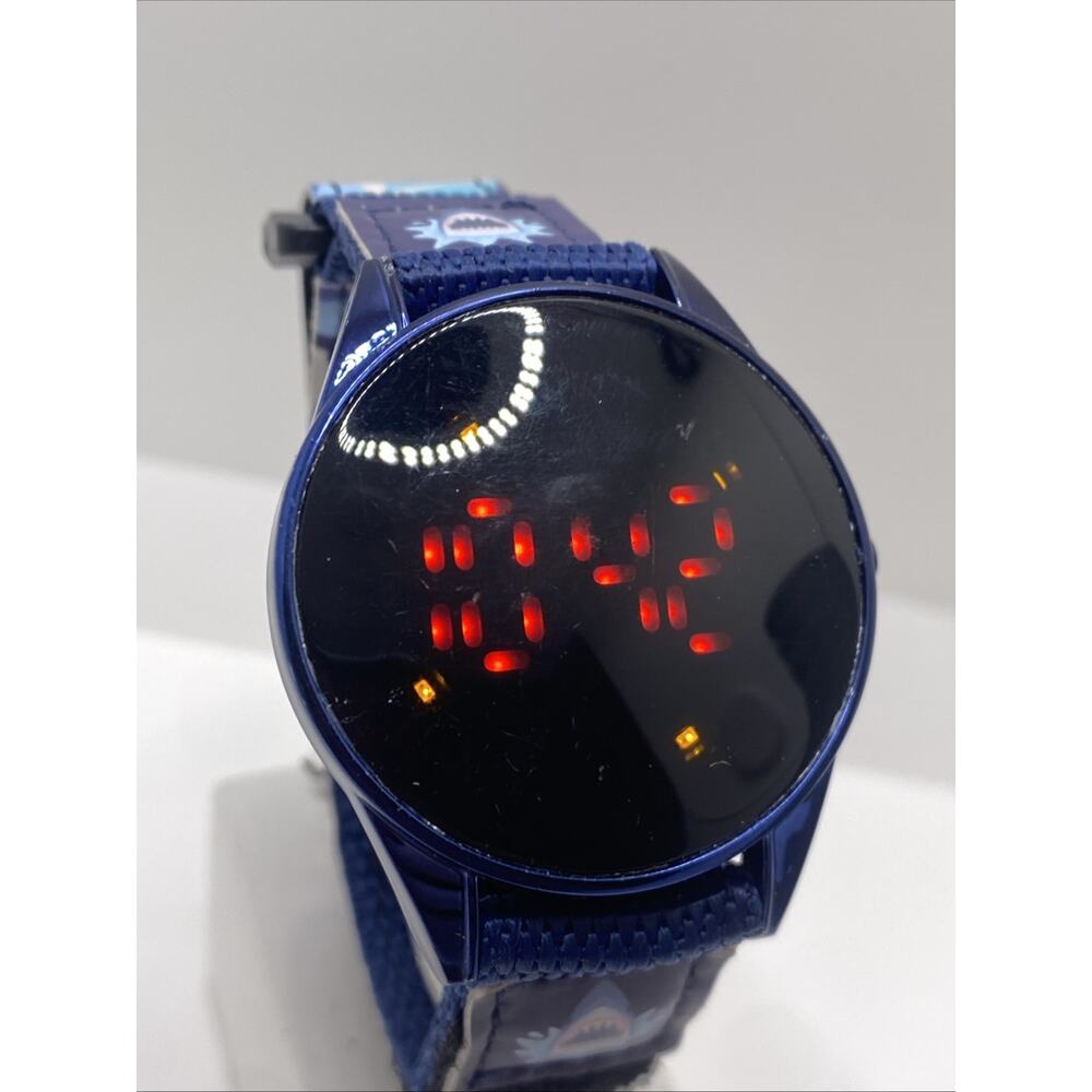 Kids Digital Shark Watch Led Works New Battery